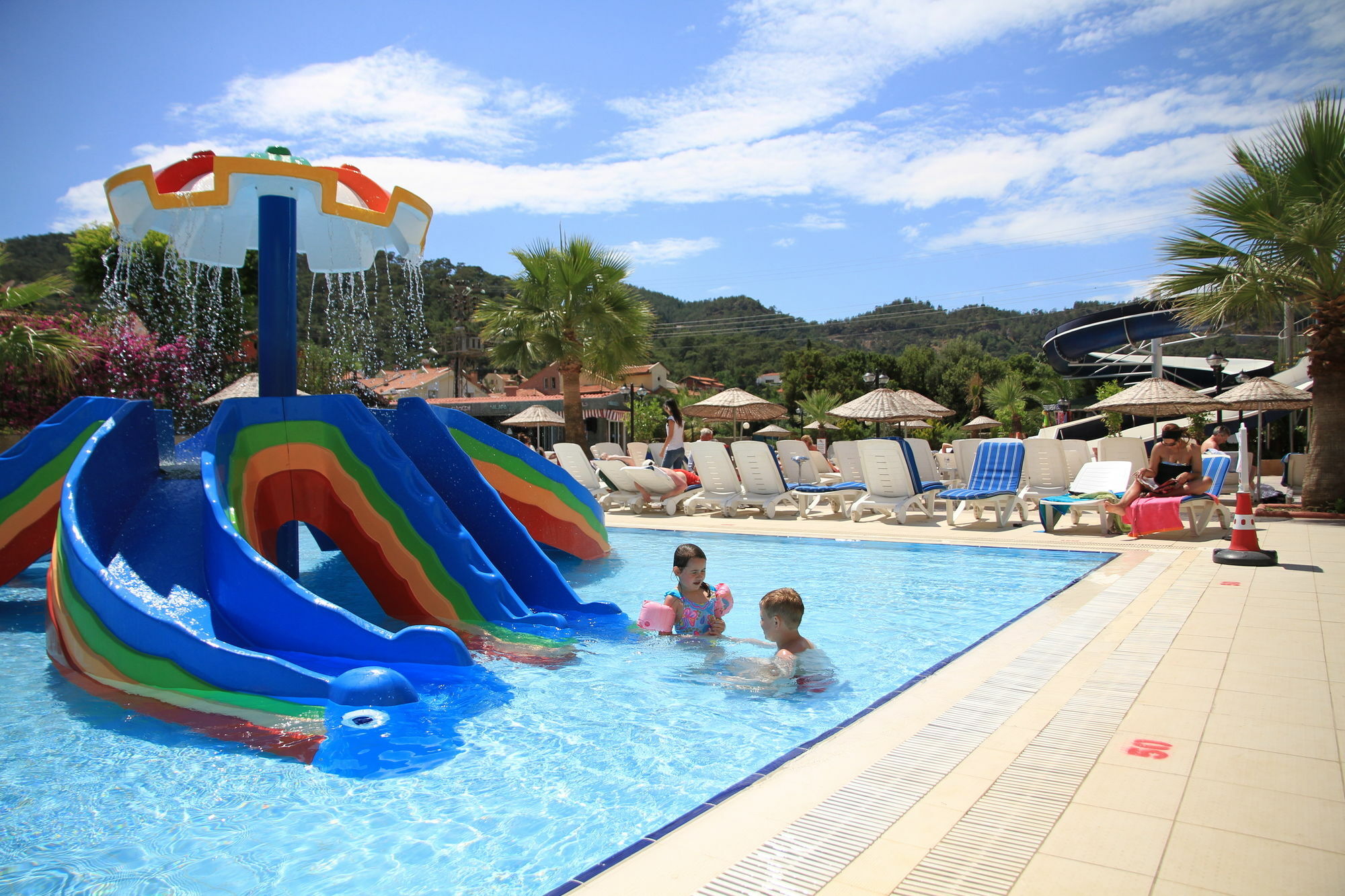 Отель Club Alpina Мармарис Экстерьер фото